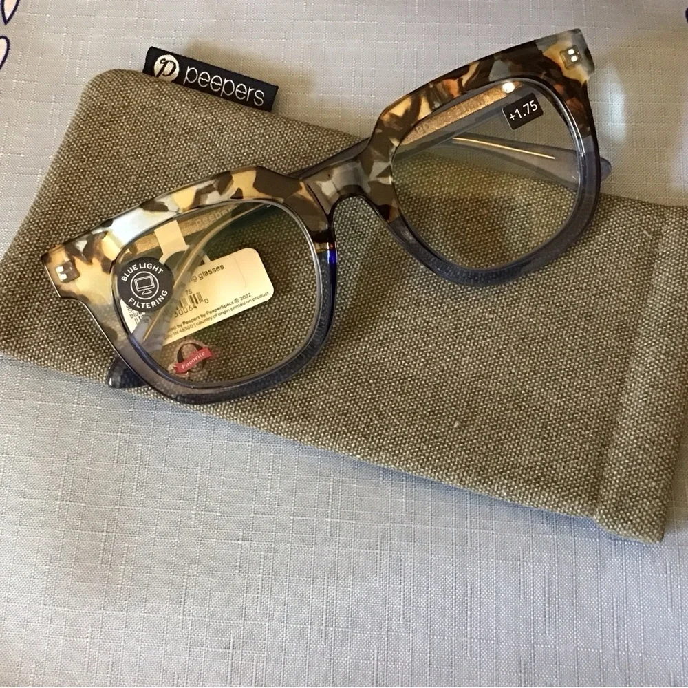 NWT Peepers Showbiz Focus Tortoise Shell Blue Light Filtering Reading Glasses